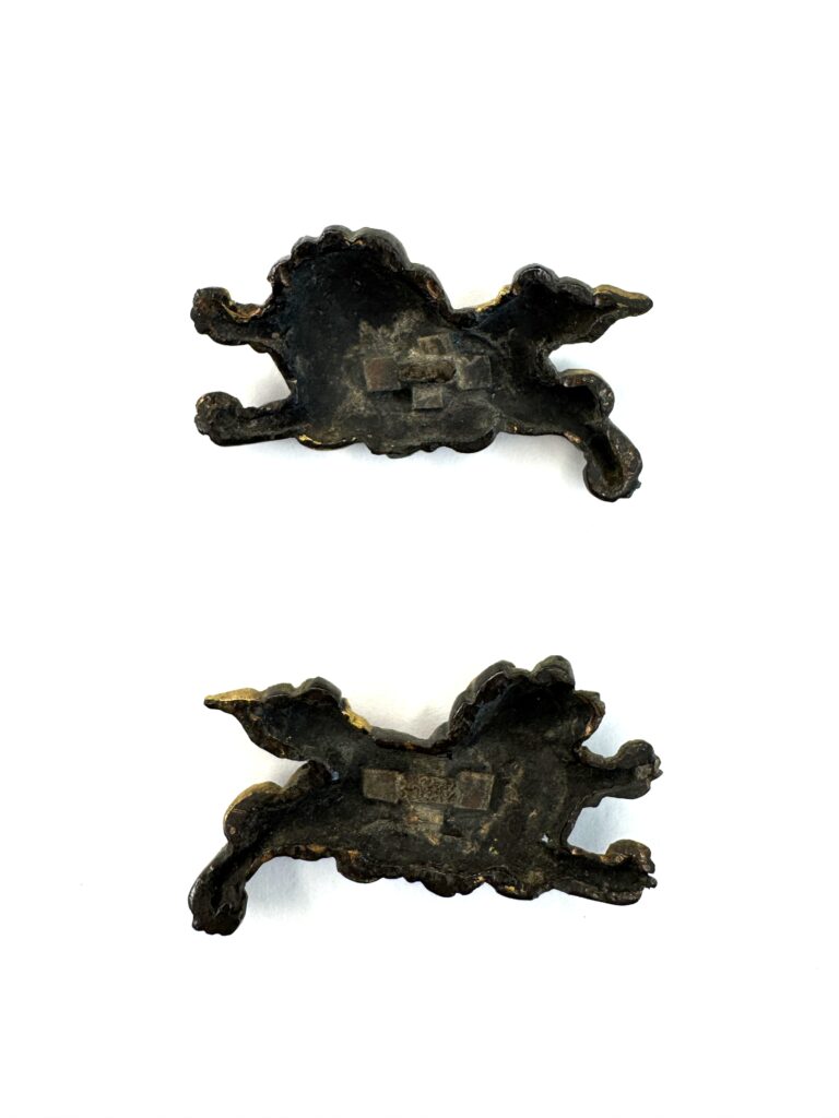 獅子図目貫