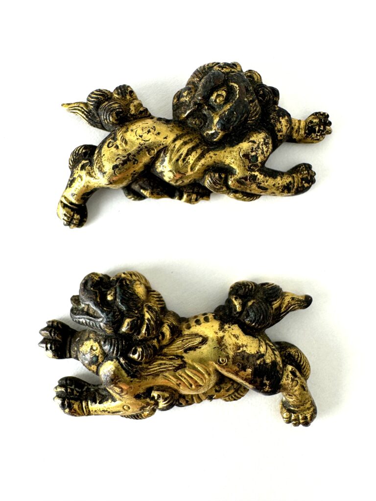 獅子図目貫