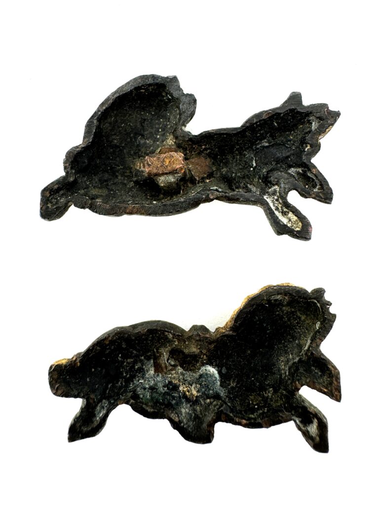 馬図目貫