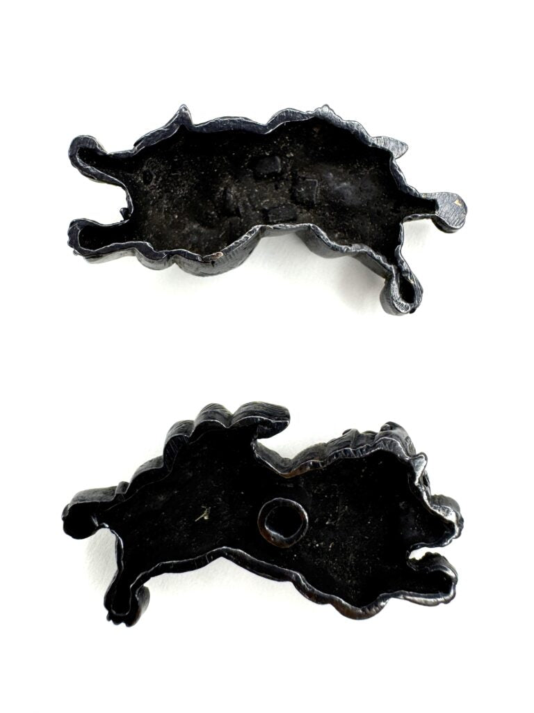 獅子図目貫